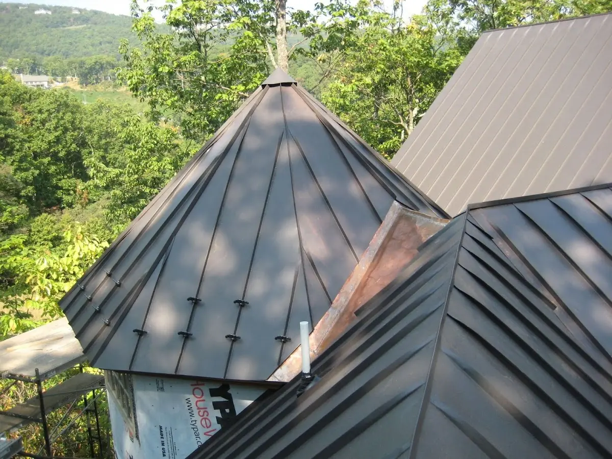Professional Shingle Replacement & Repair by Craftsman Roofing in Forest Cove